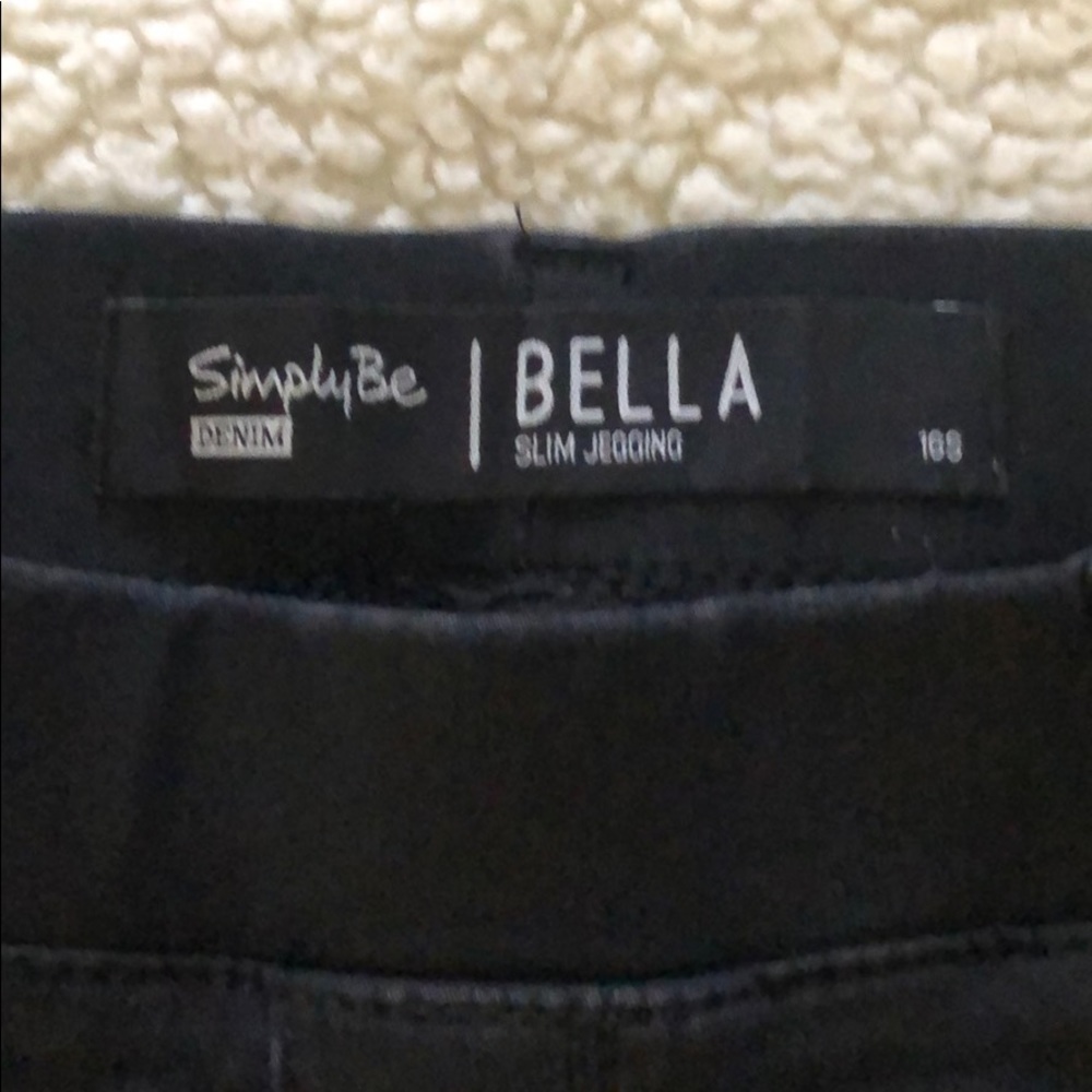 Bella jegging black size 16 short